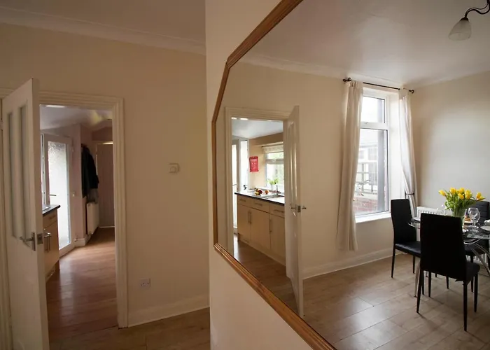 Brook House Apartamento